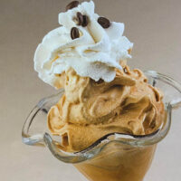 CAFE GLACE CON CREMA